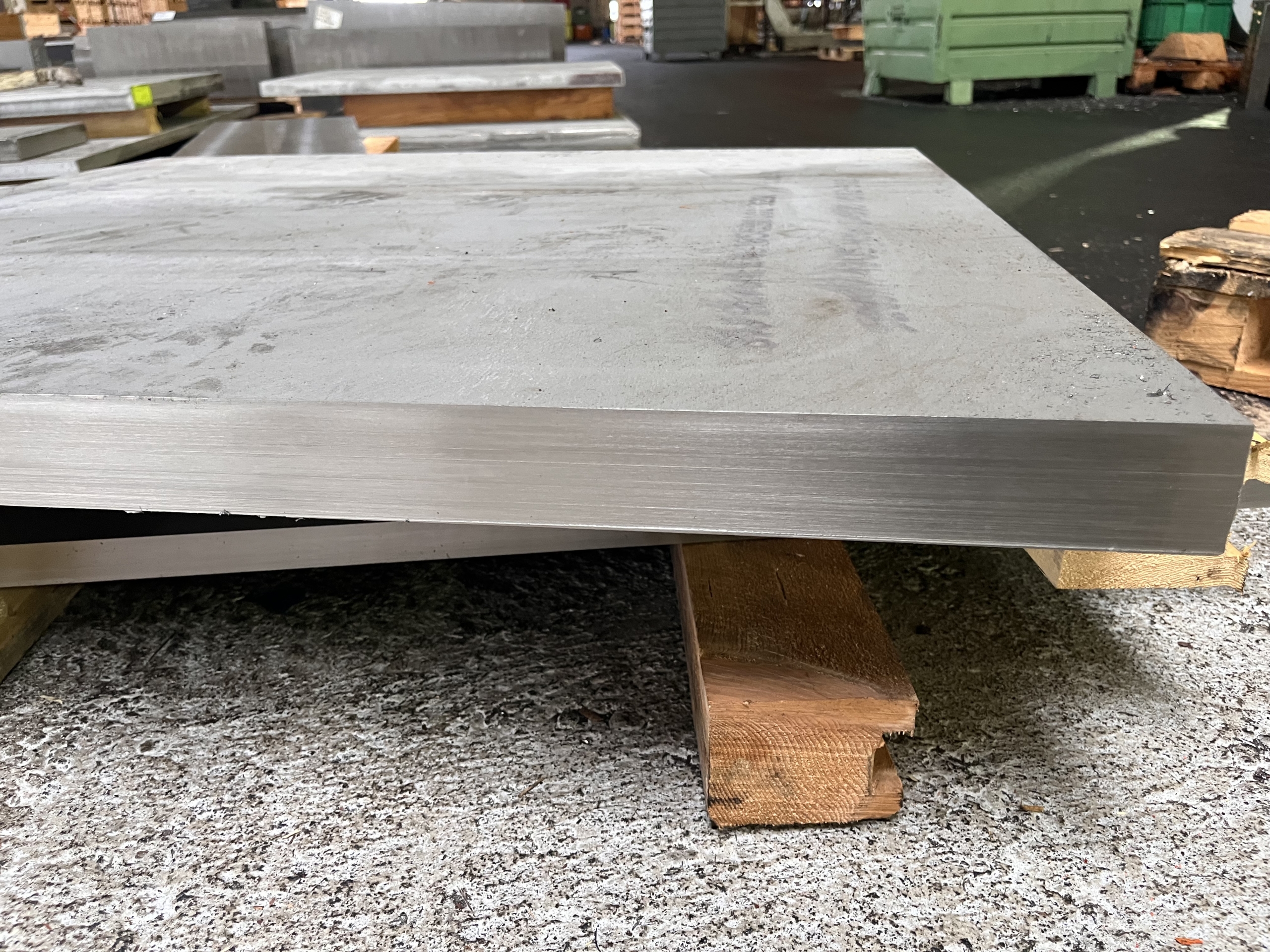 1.4122 geschmiedete Zuschnitte direkt ab Lager beziehen.