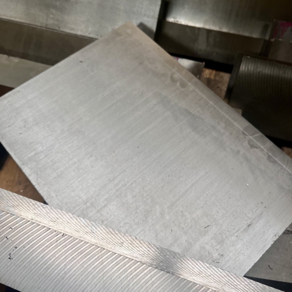 Resttsück 1.2085 aus Vorrat kaufen. 