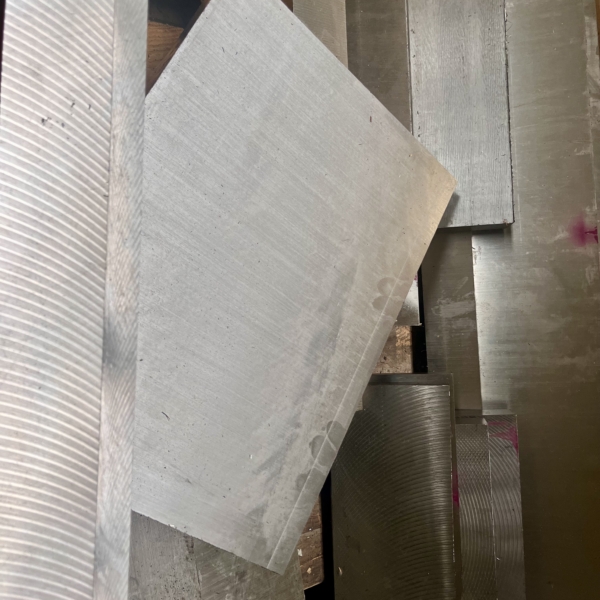 1.7218 - Spezialstahl aus Lagervorrat kaufen 