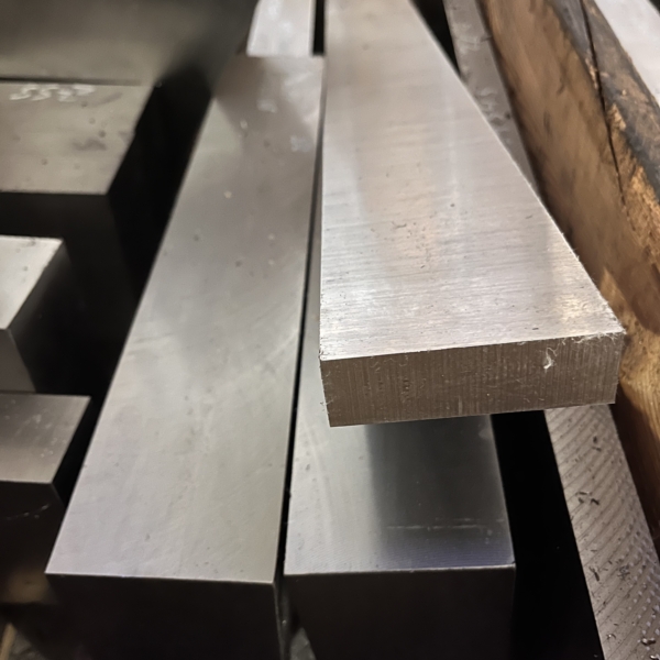 1.4541 Stahlreststücke ab Lager kaufen