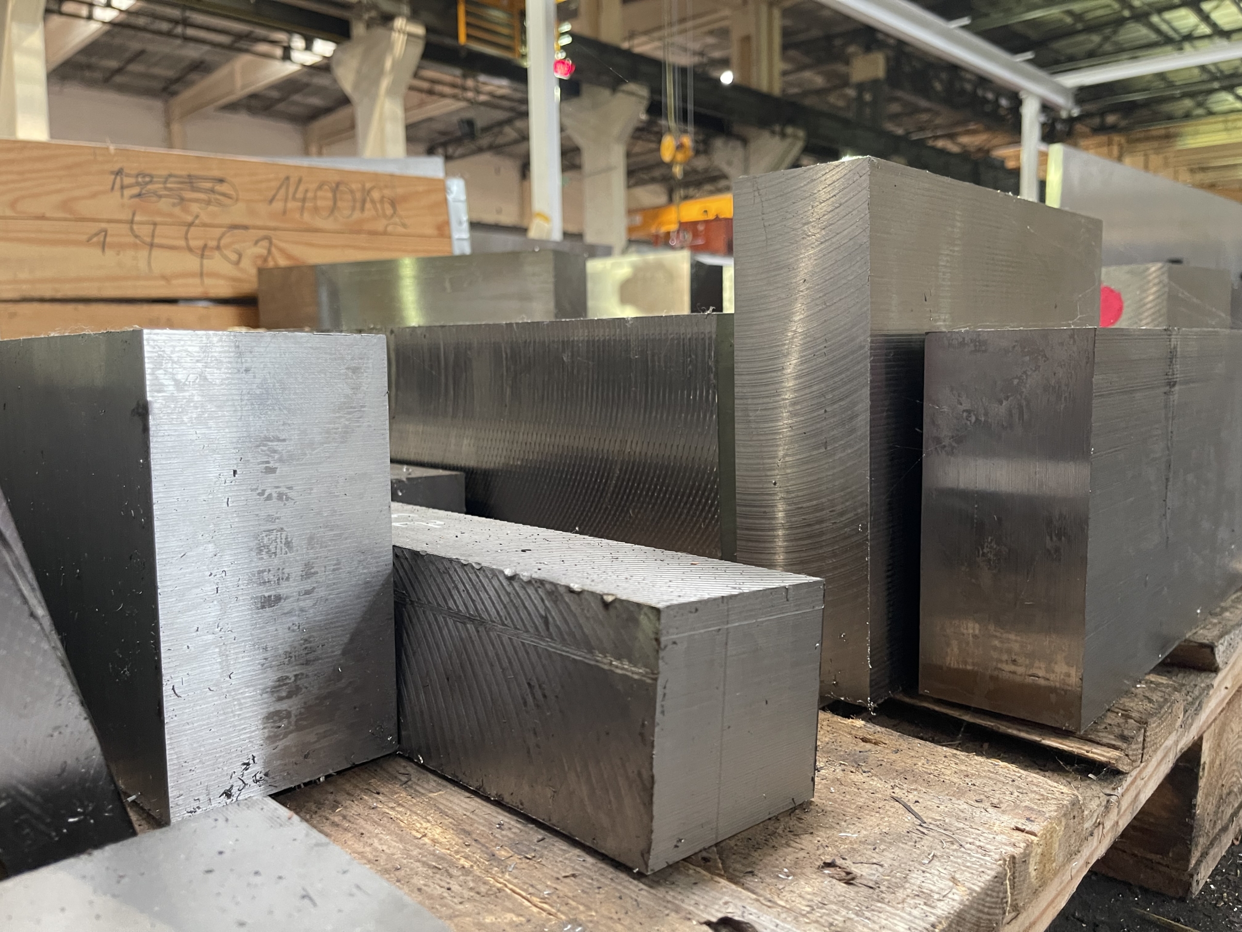 1.8519 ab Lager direkt bestellen