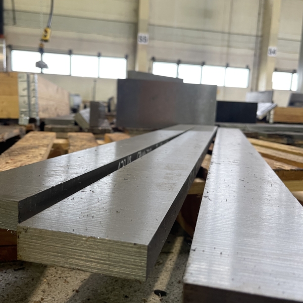 1.2358 aus Lagervorrat